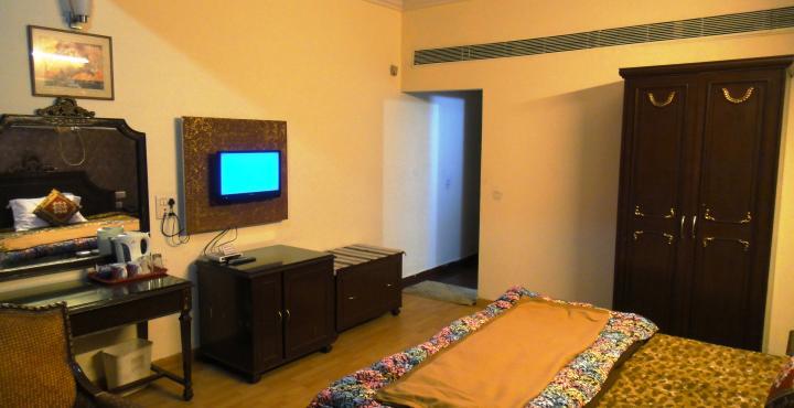 Hotel Hallmark Regency Λουντιάνα Εξωτερικό φωτογραφία